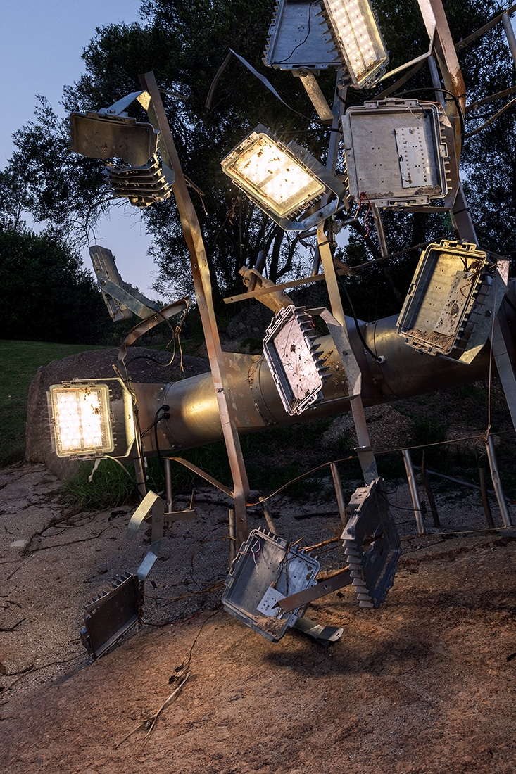 https://abrideswardt.com/files/gimgs/th-81_Abri de Swardt, Flood Light (2024), Installation view Spier Light Art 8 new.jpg